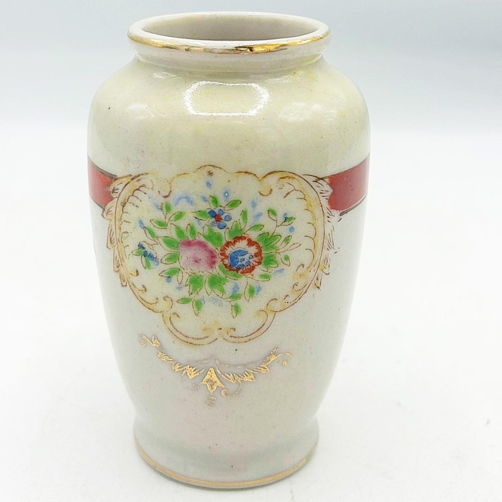 Occupied Japan Floral With Gold Trim 3.75" Vase